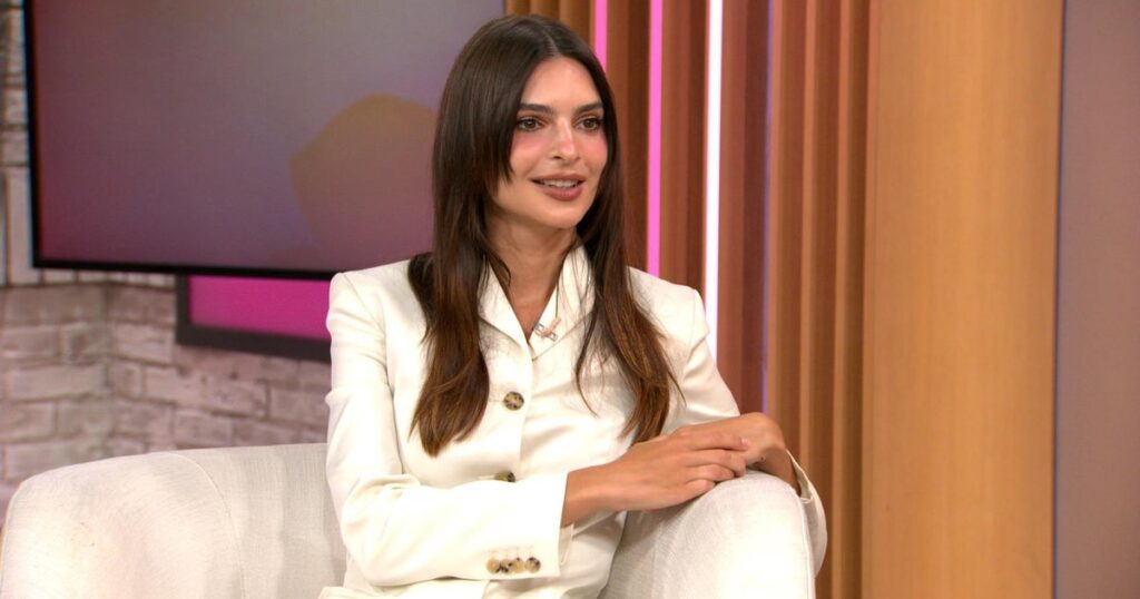 Emily Ratajkowski returns to acting in Netflix's "Too Much" after career reset