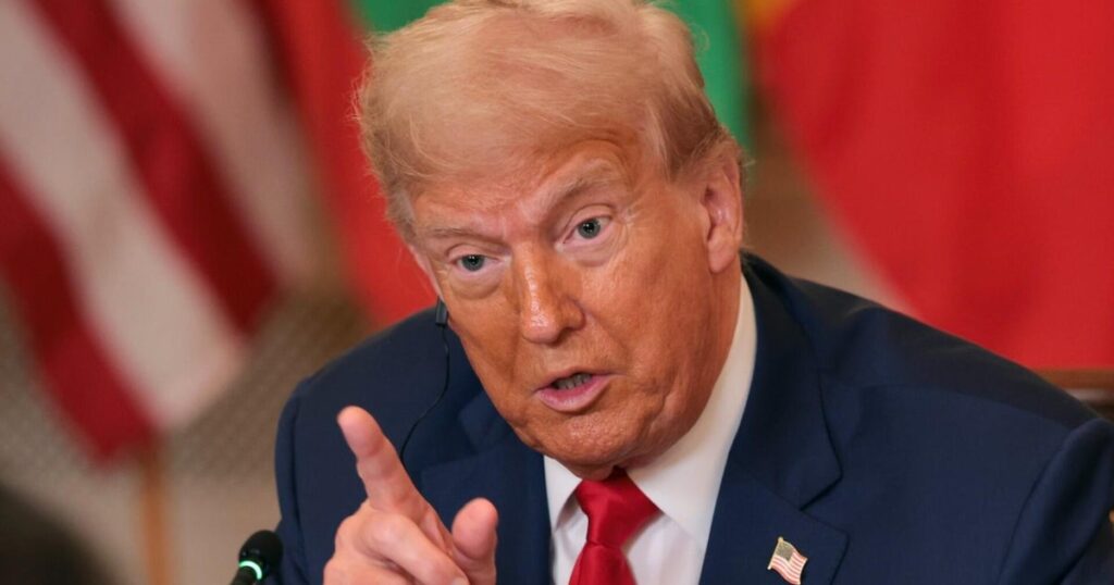 Global backlash grows to Trump's tariff threats