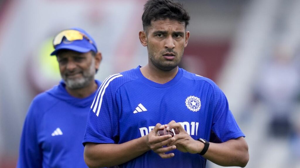 IND vs ENG 4th Test: England opt to field; Kamboj debuts, three changes in India’s playing XI