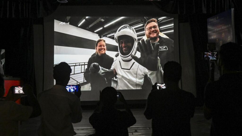 Shubhanshu Shukla’s success will ignite young minds, says Kerala CM