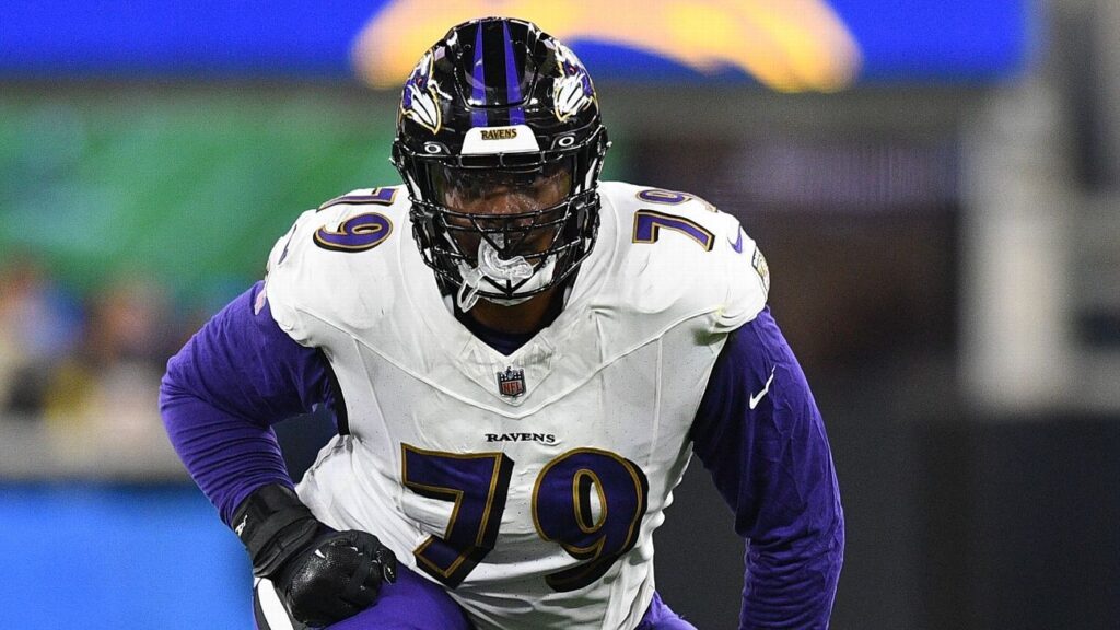 Who fell out of the NFL top 10 best player rankings in 2025? Who fell out of the NFL top 10 best player rankings in 2025?