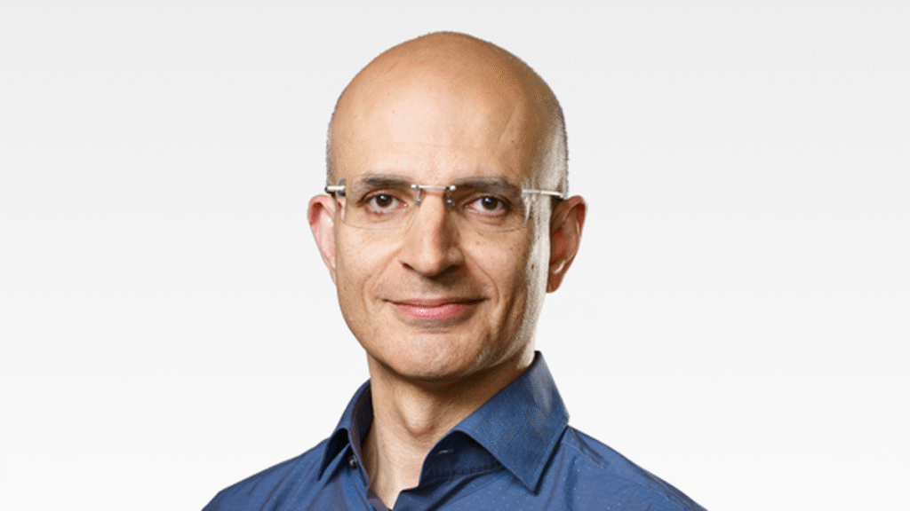 Who is Sabih Khan, Apple’s next COO?