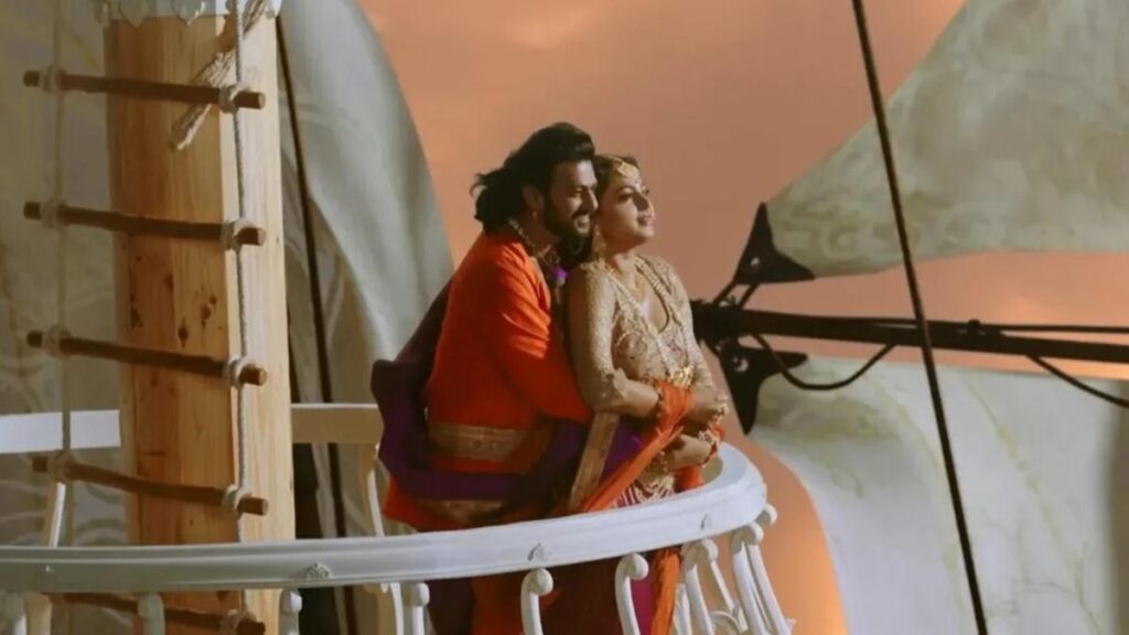 ‘Baahubali’ team takes a dig at viral Coldplay video