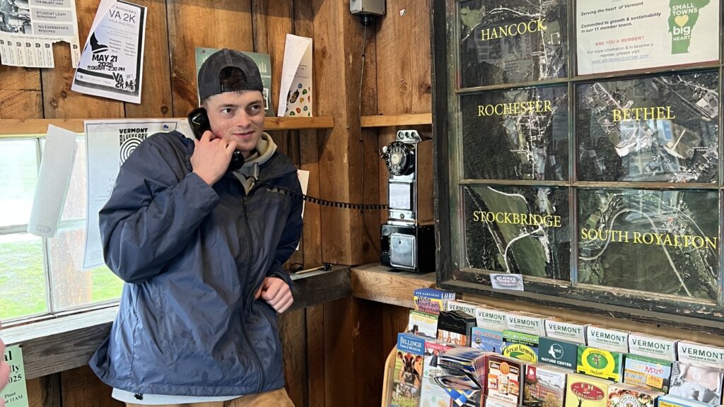 Engineer restores pay phones for free public use : NPR