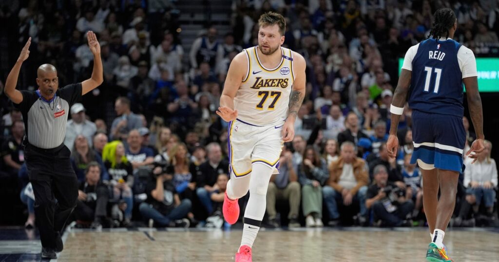 Luka Doncic signs extension with Los Angeles Lakers