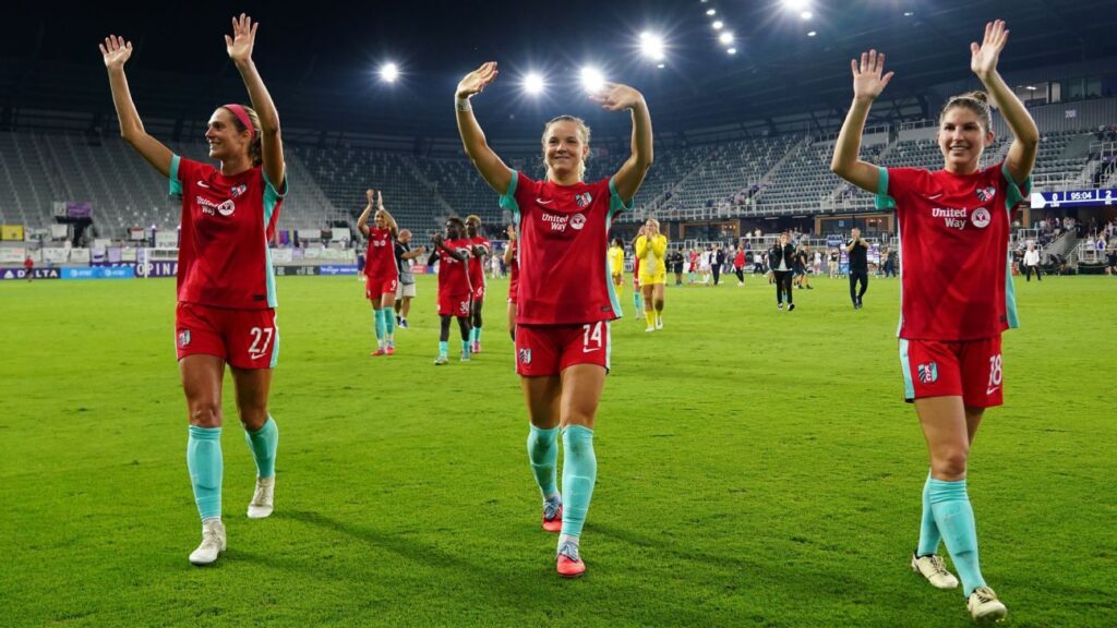 NWSL Power Rankings: Current pick right up where they left off NWSL Power Rankings: Current pick right up where they left off