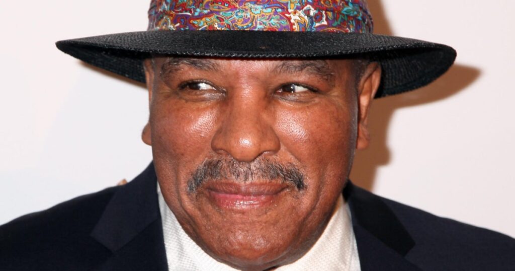 Rahaman Ali, brother of Muhammad Ali and former heavyweight boxer, dies at 82