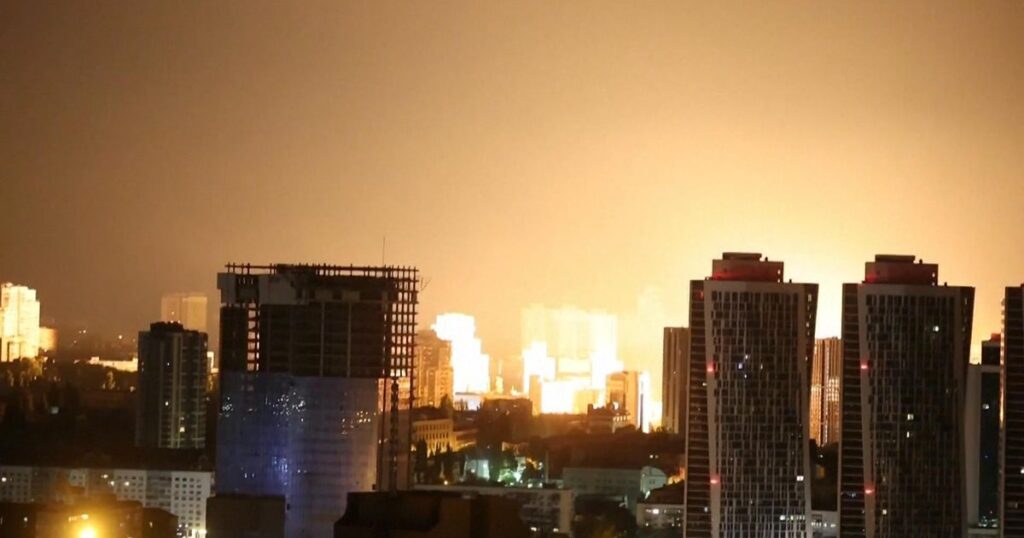 Russia continues assault on Ukrainian cities