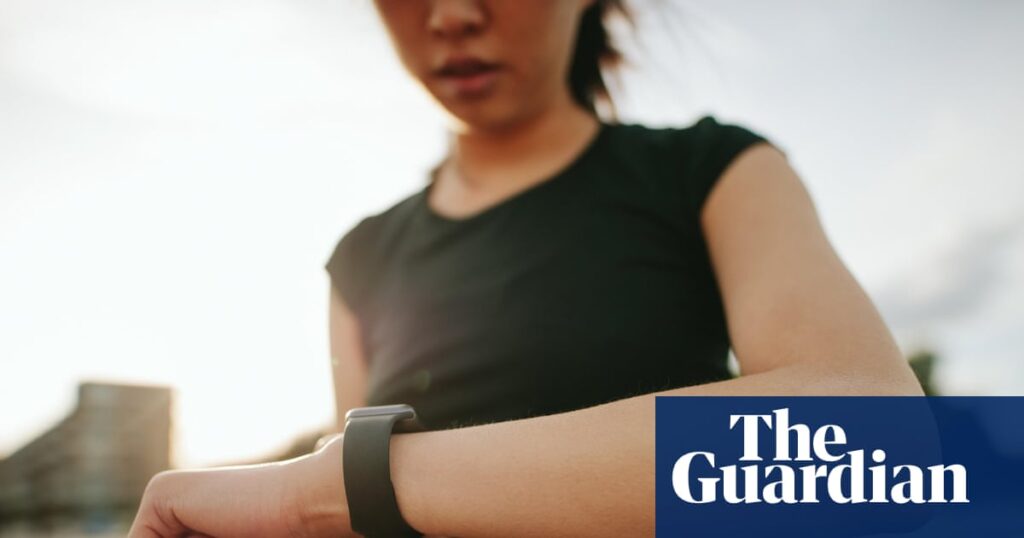Smartwatches offer little insight into stress levels, researchers find | Smartwatches