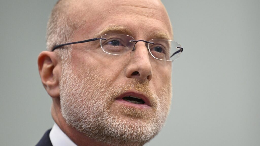 Trump calls for FCC to revoke ABC and NBC licenses : NPR