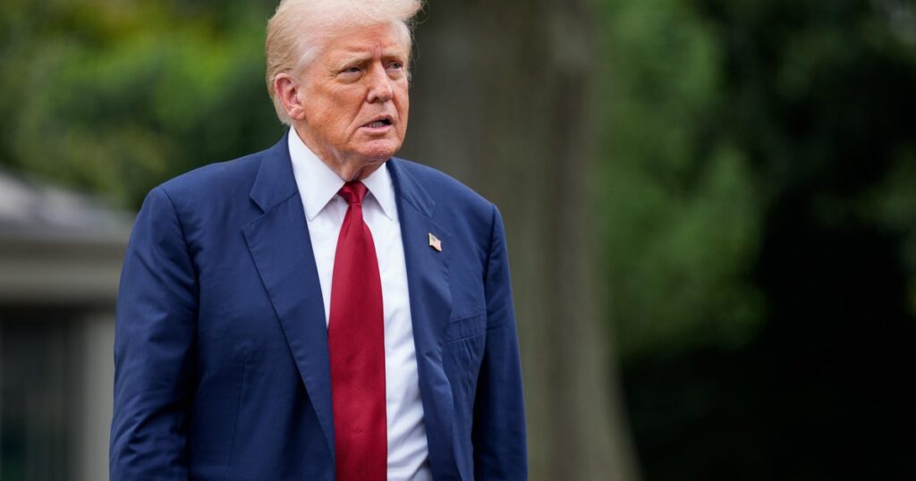 Trump claims banks discriminate against conservatives through debanking. Here's what that means.