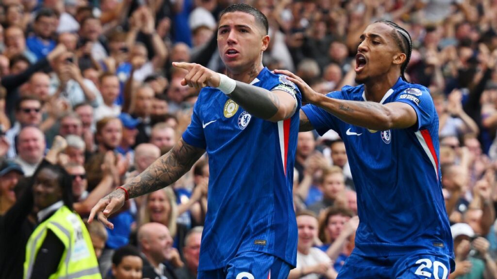 VAR controversy masks Chelsea’s issues in win over Fulham VAR controversy masks Chelsea's issues in win over Fulham