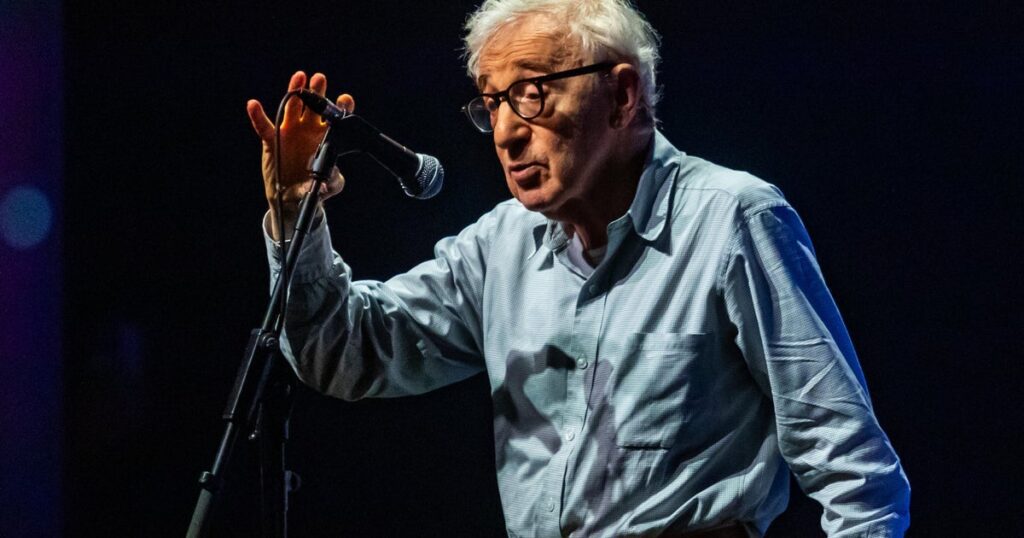 Woody Allen counters condemnation by Ukraine for speaking at Russian film festival Woody Allen counters condemnation by Ukraine for speaking at Russian film festival
