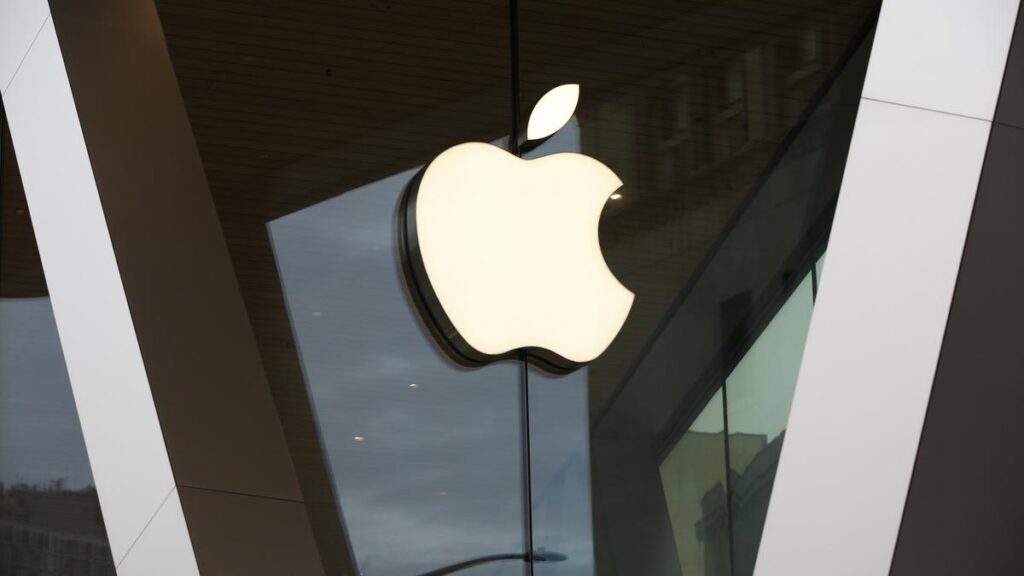 Apple opens first retail store in Pune, fourth in India
