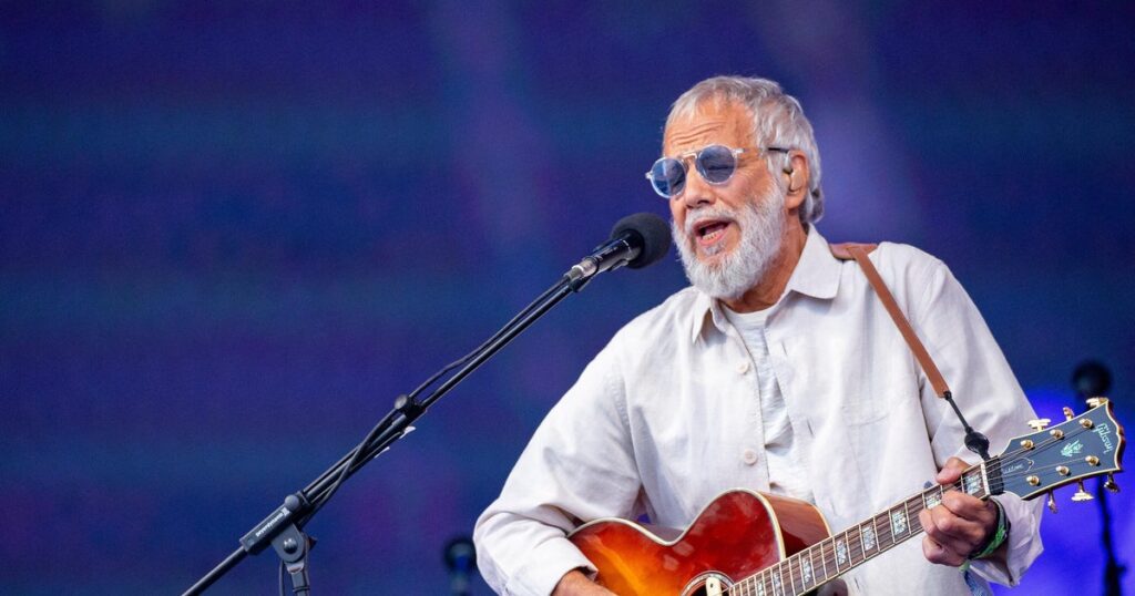 Cat Stevens postpones North American tour, cites visa issues