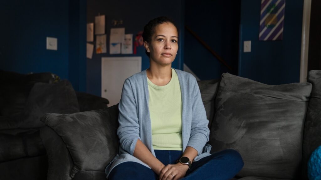 Federal workers who took Trump's buyout get final paychecks : NPR