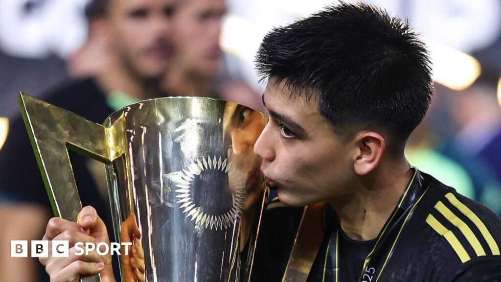 Great Britain's Lando Norris driving the McLaren MCL39 Mercedes on track during practice ahead of the F1 Grand Prix of Netherlands at Circuit Zandvoort. Photo by Alastair Staley