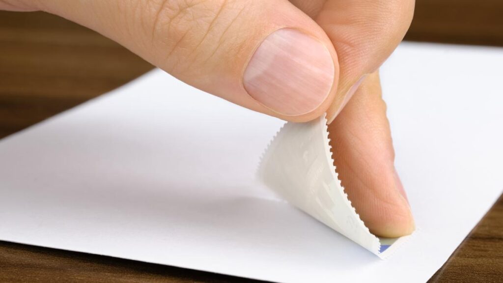 How does glue work: the physics of what makes glue so sticky