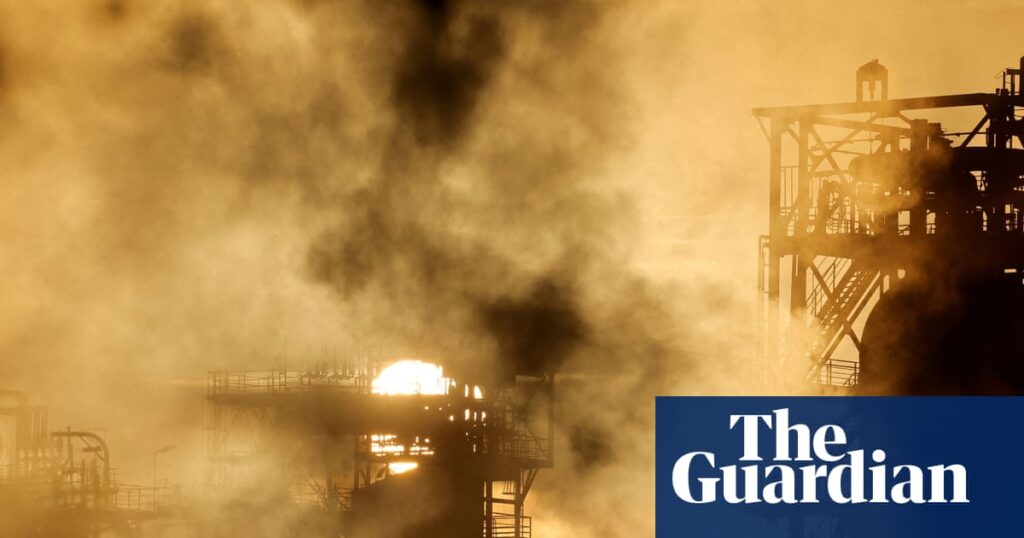 Linking of oil giants to major heatwaves marks ‘leap forward’ for legal liability cases | Climate crisis