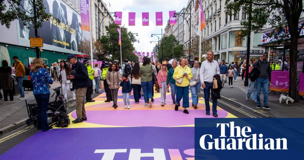 London mayor says traffic ban trial is start of ‘fightback to rescue Oxford Street’ | London