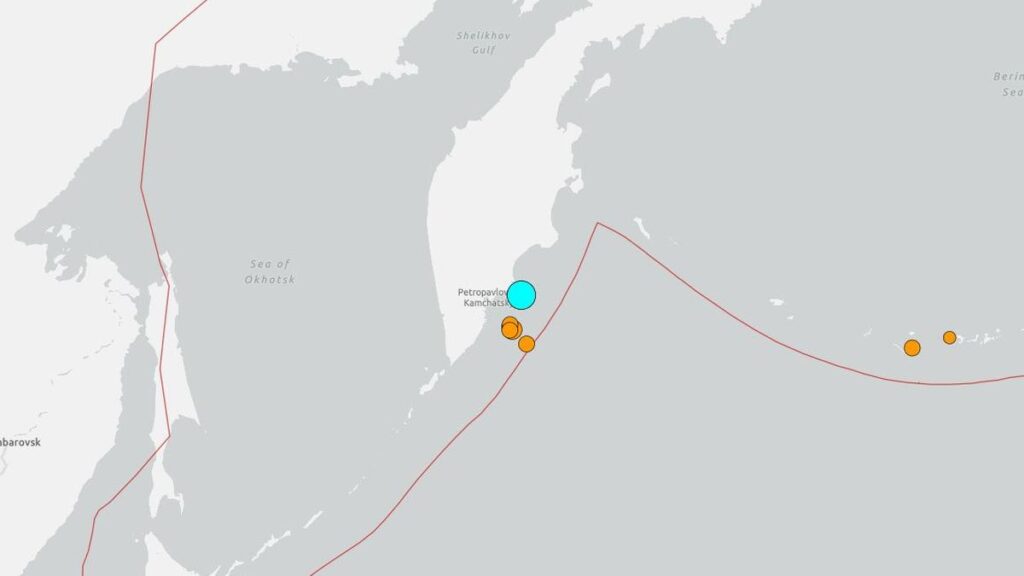 Magnitude 7.4 earthquake strikes off Russian Far East tsunami warning issued