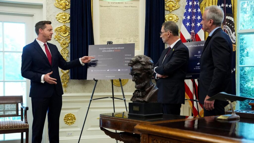 Pfizer agrees to lower prescription drug costs for Medicaid in deal with Trump