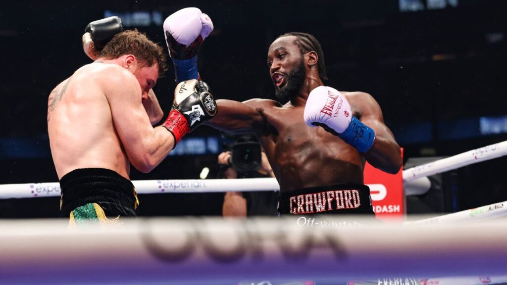 Round-by-round: Crawford tops Canelo, makes boxing history