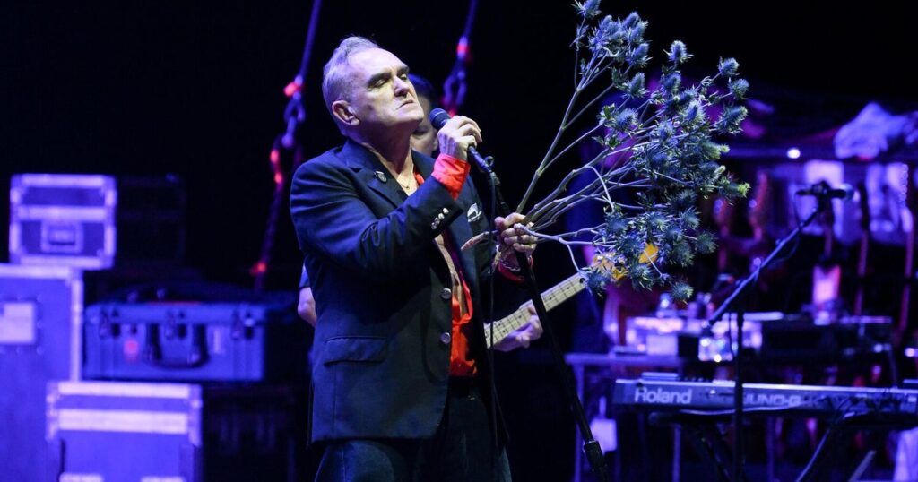 Singer Morrissey cancels concerts in U.S. after death threat, venue says
