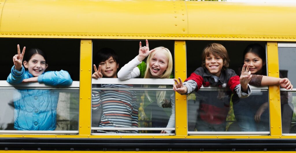 The long history of Gen Alpha’s favorite photo pose