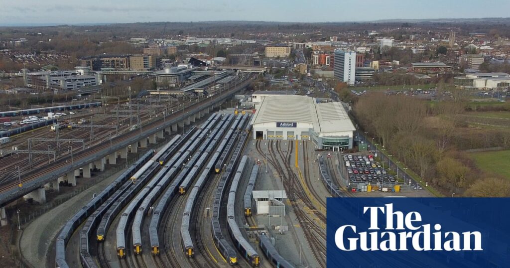UK government backs return of international rail travel to Kent stations | Rail transport