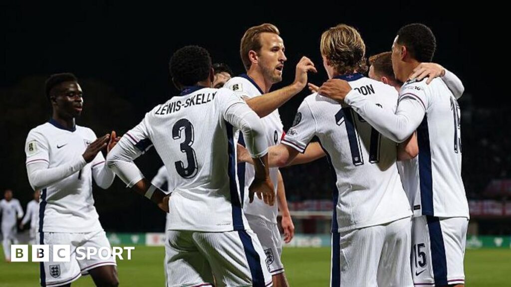 England players celebrate Anthony Gordon's goal