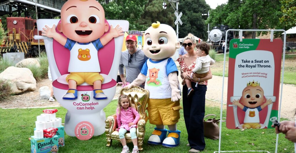 Is it OK for my kids to watch YouTube? An expert explains.