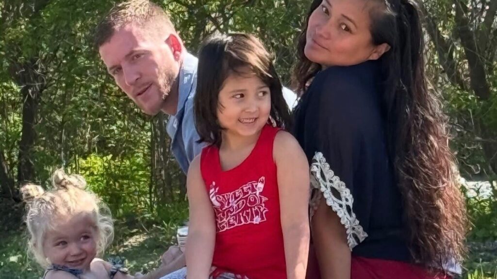 Nutrition aid for new parents at risk from federal shutdown : NPR