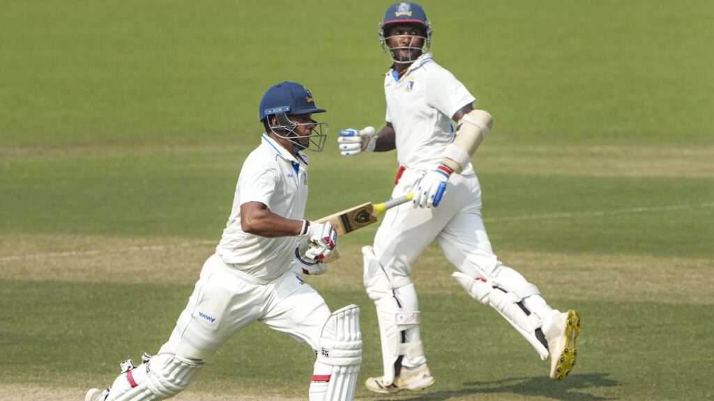 Ranji Trophy | Chatterjee, Gupta take Bengal into a position of strength