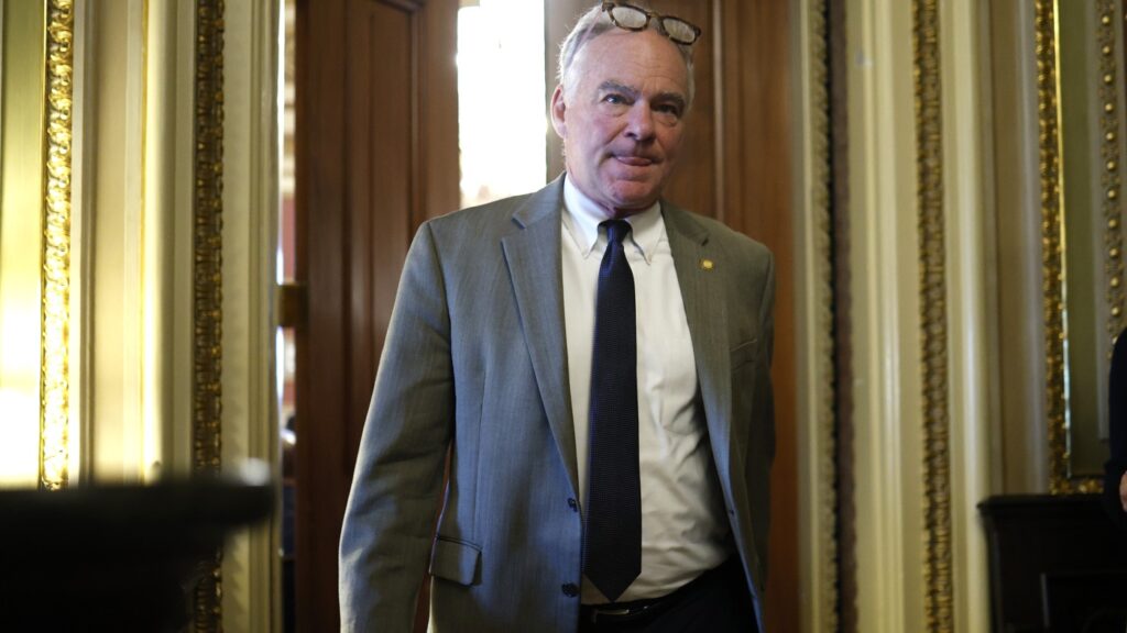 Shutdown talks need more Trump involvement, says Sen. Kaine : NPR