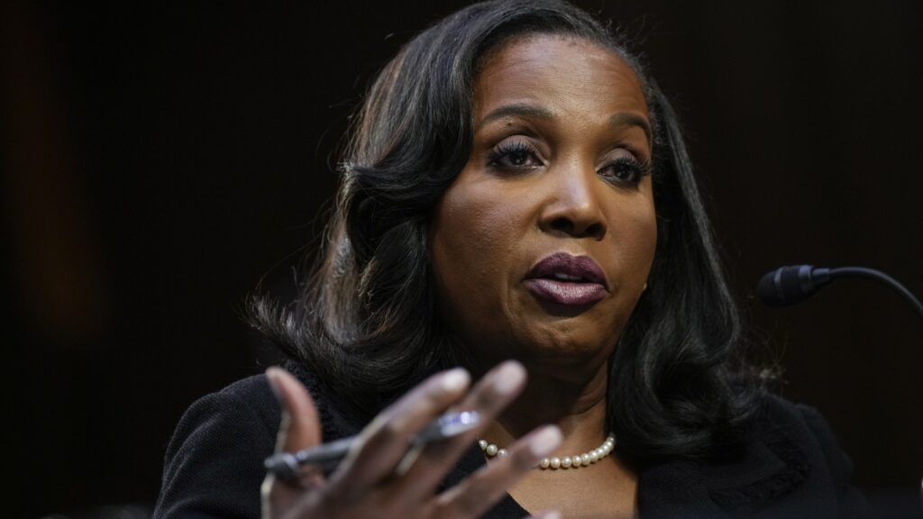 Supreme Court says Fed Gov. Lisa Cook can stay, for now : NPR