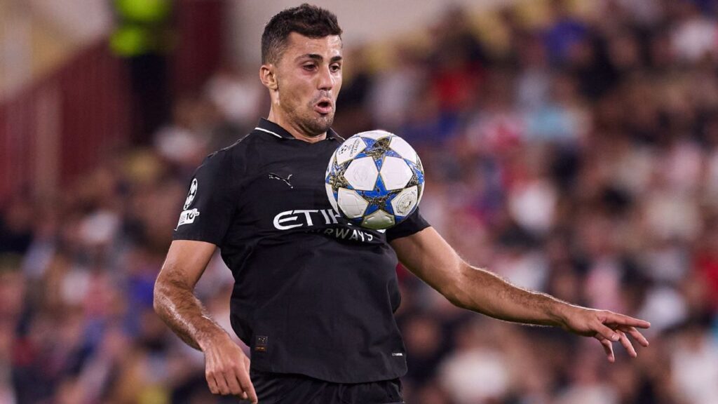 Transfer rumors, news: Real Madrid keen on Man City's Rodri