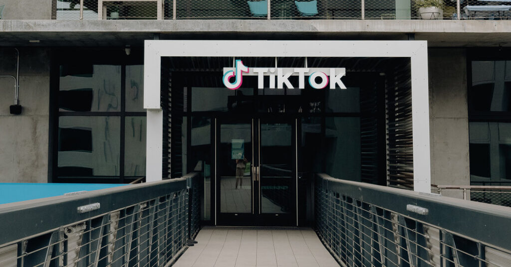 Trump and Xi Could ‘Consummate’ TikTok Deal This Week, Bessent Says Trump and Xi Could ‘Consummate’ TikTok Deal This Week, Bessent Says